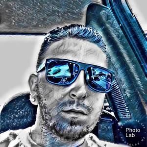 Meet your Posher, Corey